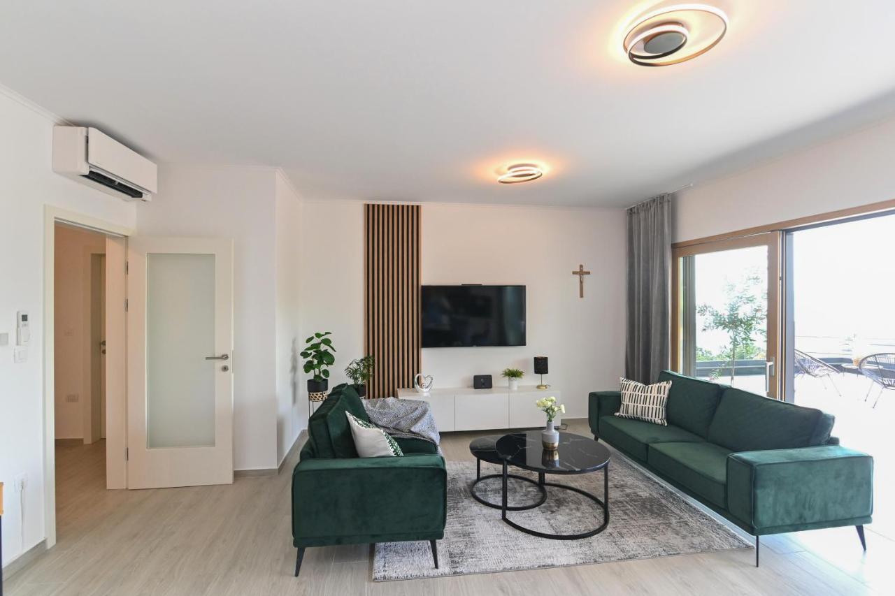 Sea View Deluxe Apartment غييكا المظهر الخارجي الصورة