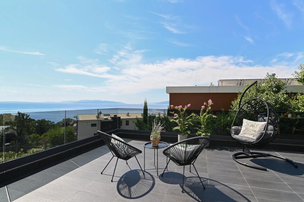 Sea View Deluxe Apartment غييكا المظهر الخارجي الصورة