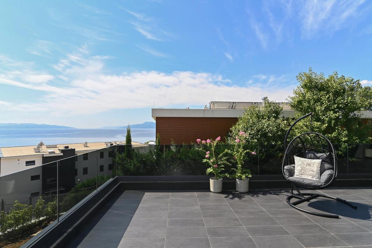 Sea View Deluxe Apartment غييكا المظهر الخارجي الصورة